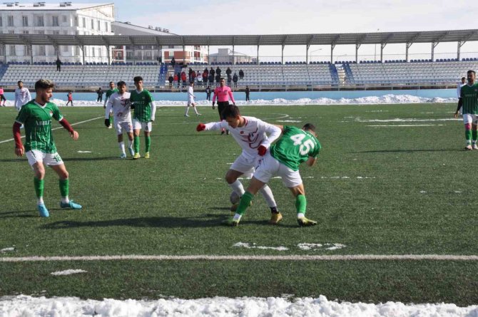 Kars 36 Spor: 1 Serhat Ardahan Spor: 2