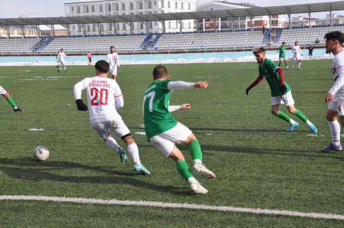 Kars 36 Spor: 1 Serhat Ardahan Spor: 2
