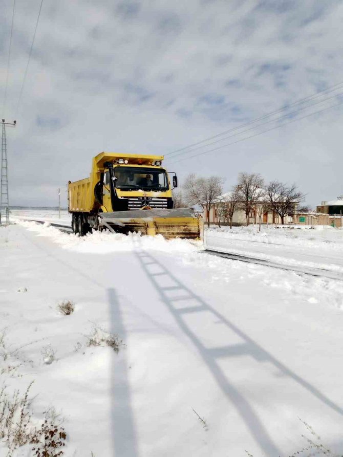 Yollar Temizlendi, Çocuklar Karın Keyfini Çıkardı