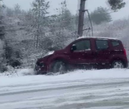 Muğla’da Kar Sonrası Kaza Anları Vatandaş Kamerasına Yansıdı