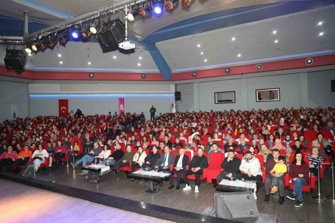 Şarkılar Barış Manço İçin Söylendi