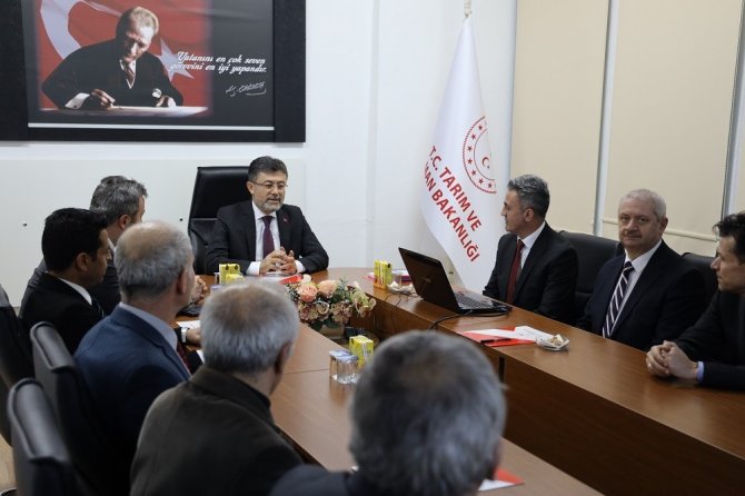 Bakan Yardımcısı Yumaklı, İ̇l Tarım Ve Orman Müdürlüğü Değerlendirme Toplantısına Katıldı
