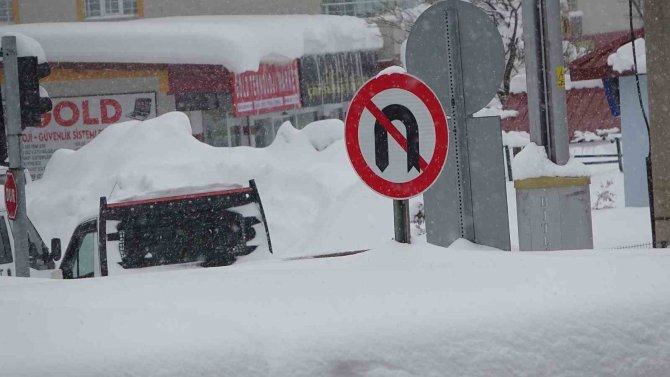 Bitlis Kara Gömüldü