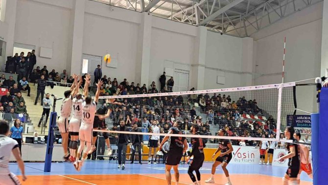 Efeler Ligi: Türşad: 1 - Cizre Belediyespor: 3