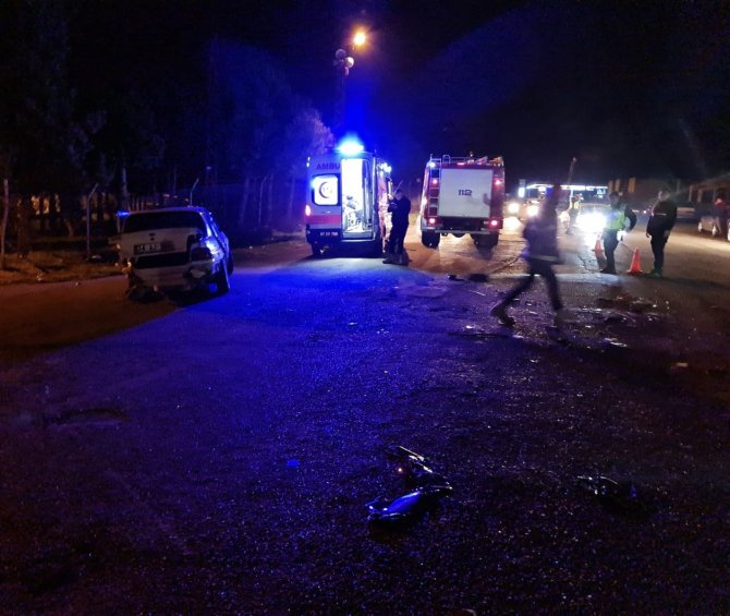 Alkollü Sürücü Çarpıp Kaçtı: 2’si Çocuk 5 Yaralı