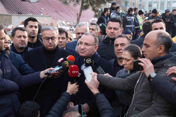 Adalet Bakan Bozdağ: “478 Vatandaşımız Hastanelere Kaldırıldı, 203’ü Taburcu”