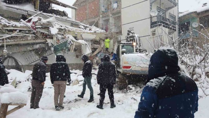 Misafirliğe Geldiği Ev Mezarı Oldu