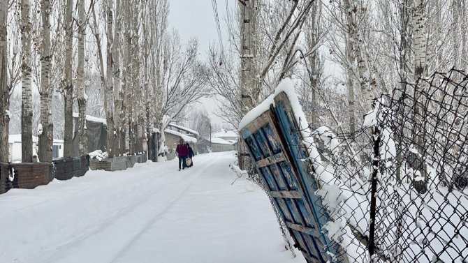 Ağrı’da 321 Köy Yolu Kar Nedeniyle Ulaşıma Kapandı