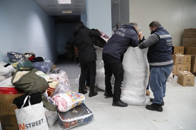 Arnavutköy Belediyesi Afetzedeler İçin Yardım Kampanyası Başlattı