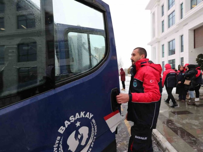 Başakşehir Belediyesi Ekipleri Deprem Bölgesine Gidiyor