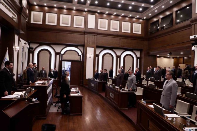 Büyükçekmece Belediye Başkanı Akgün ”10 Kenti Kapsayan Böyle Bir Deprem Görülmedi”