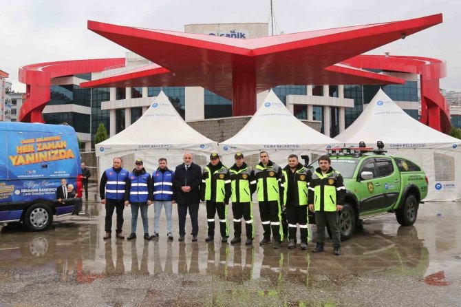 Canik Belediyesi Depremzedeler İçin Harekete Geçti