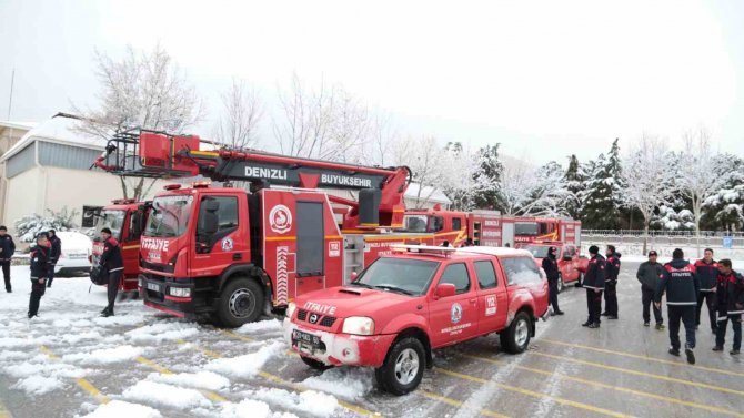 Denizli’den Deprem Bölgesine Destek
