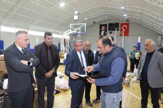Marmaris Belediyesi’nden Deprem Bölgesine Yardım Eli