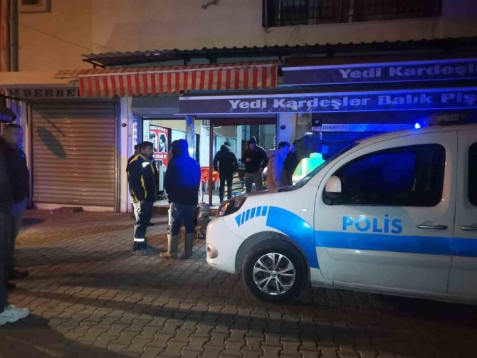 İ̇zmir’de 2 Kişi Ayakkabı Atölyesinde Ölü Bulundu