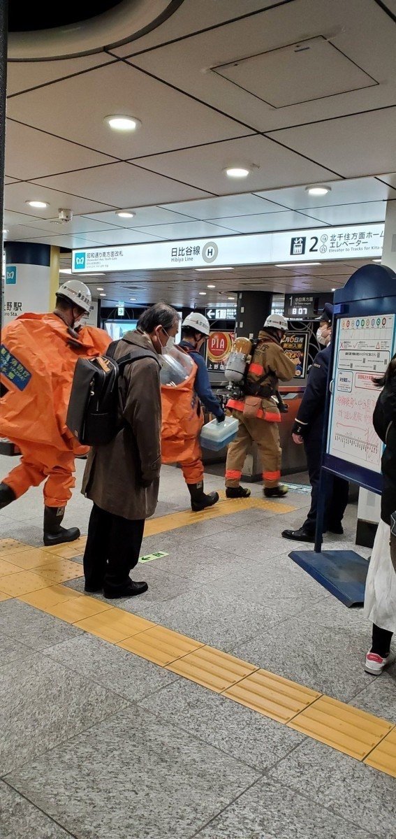 Tokyo Metrosu’nda Şüpheli Madde Alarmı