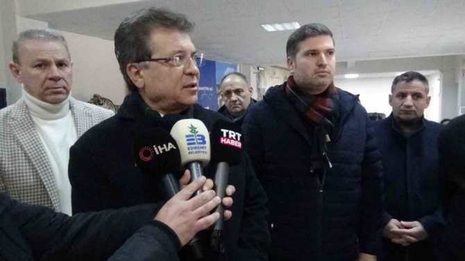 Edremit’ten Deprem Bölgesine Yardım Eli
