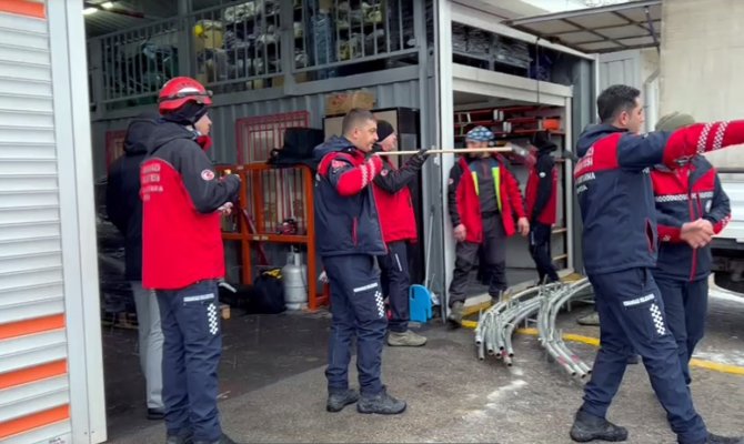 Osmangazi Belediyesi’nden Deprem Bölgesine Yardım