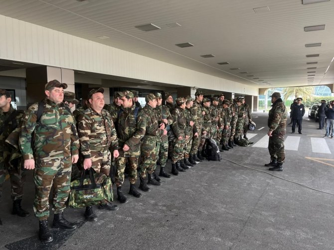 Azerbaycan’dan 400 Kişilik Arama Kurtarma Ekibi, Türkiye’deki Afet Bölgesine Doğru Yola Çıktı