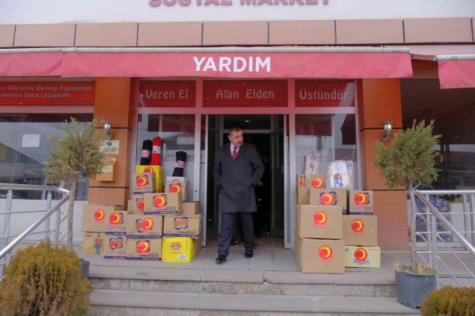 Kastamonu Belediyesi Depremzedeler İçin Yardım Kampanyası Başlattı