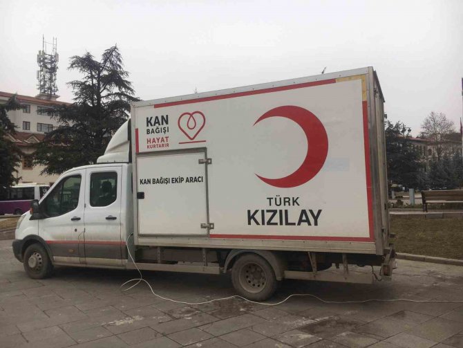 Kastamonu’da Deprem Bölgesi İçin Kan Bağışı Seferberliği