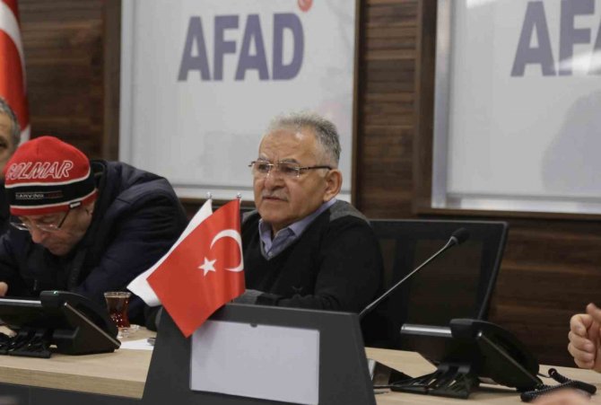 Başkan Büyükkılıç, Vali Çiçek Başkanlığında Deprem Kriz Masası’na Katıldı