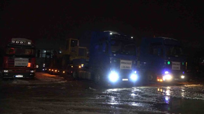 Kırıkkale’den 37 İş Makinesi Ve 50 Personel Deprem Bölgesine Hareket Etti