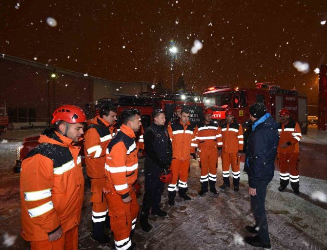 Konya, Depremin Yaralarını Sarmak İçin Teyakkuzda