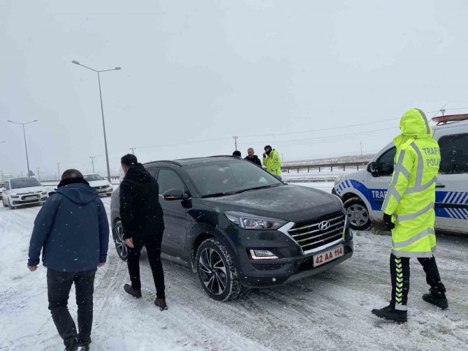 Konya-kulu Karayolu Trafiğe Kapatıldı
