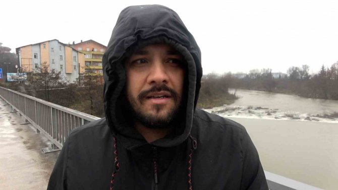 Köprüde Rögar Kapakları Çalındı
