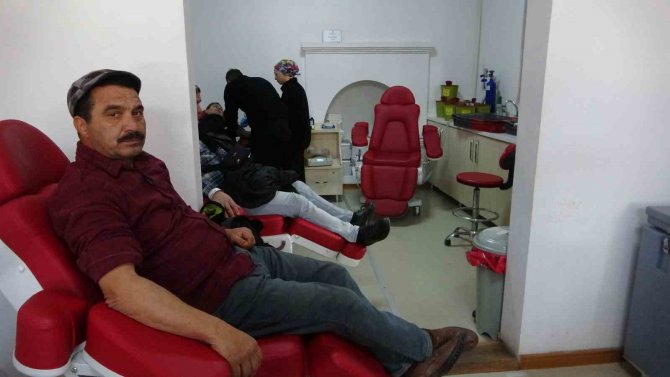 Muğla’da Depremzedeler İçin Kan Bağışına Yoğun İlgi