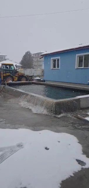 Çorum’da Deprem Paniği, Vatandaşlar Kendilerini Dışarıya Attı, Kavşaklar Kilitlendi