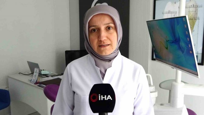 Bir Günlük Gelirini Depremzedelere Bağışladı