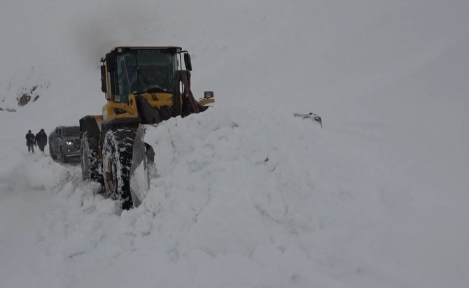Muş’ta 347 Köy Yolu Ulaşıma Kapandı