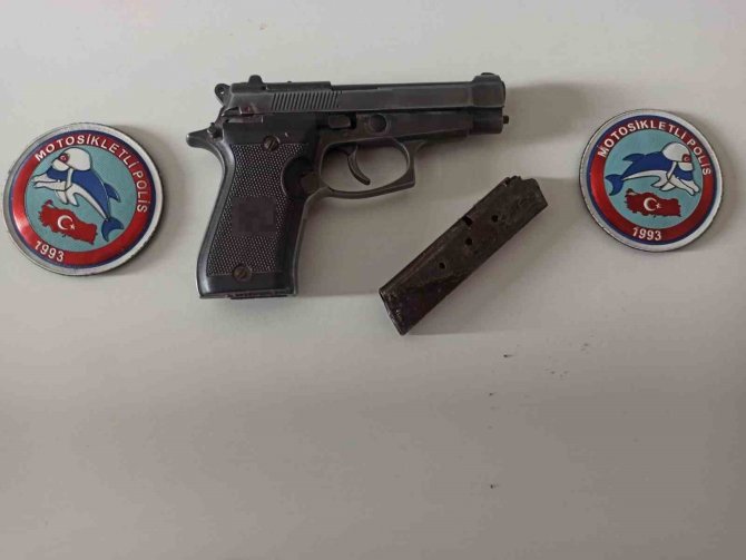 Van’da Değişik Suçlardan 26 Kişi Tutuklandı