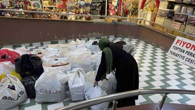 Deprem Bölgesi İçin Seferber Oldular