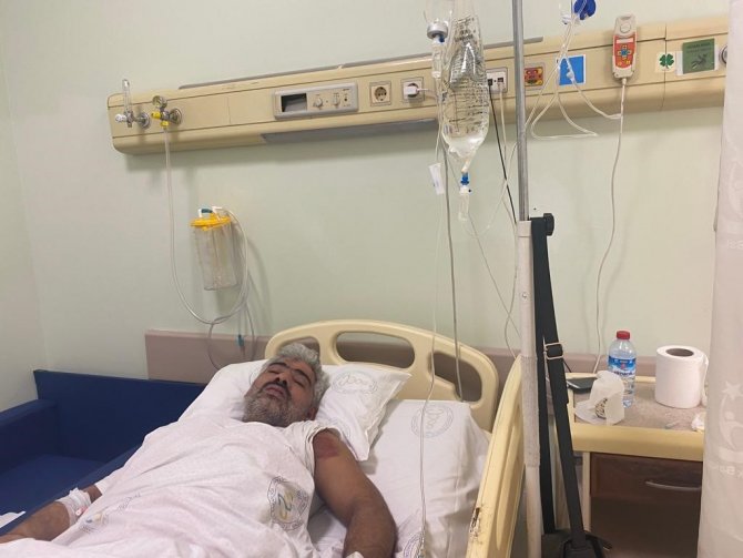 Depremden Kaçarken Yaralandı, O Anları Anlattı: "O An Çok Kötüydü, Her Şey Bir Anda Oldu"