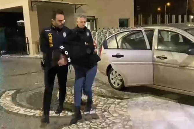 Deprem Üzerinden ‘Dezenformasyon’ İçerikli Paylaşımlar Yapan Şahıs Tutuklandı