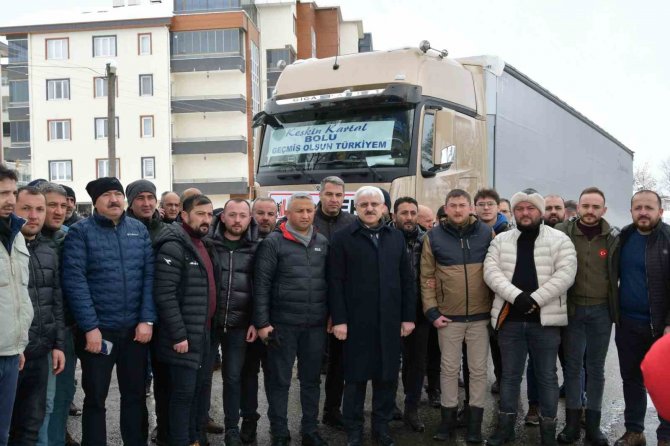 Müteahhitlerden Deprem Bölgesine Yardım