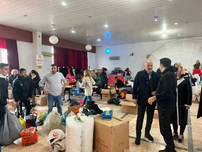 Çiftlikköy Belediyesi’nden Yardım Seferberliği