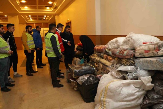 Dilovası’nda Depremzedeler İçin Toplanan Yardımlar Yarın Yola Çıkacak