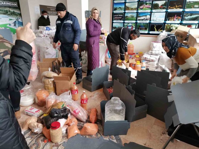 Gedizliler Deprem Bölgesi İçin Seferber Oldu