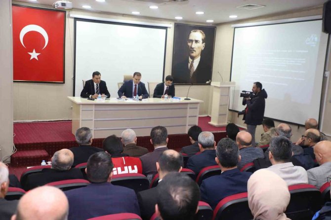 Hakkarili İş Adamlarından Deprem Bölgesi İçin 3 Milyon 700 Bin Tl Destek
