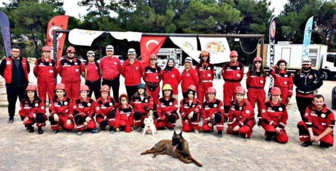 İ̇zmir Hayvan Arama Kurtarma Ekibi, Hayvanlar İçin Deprem Bölgesinde