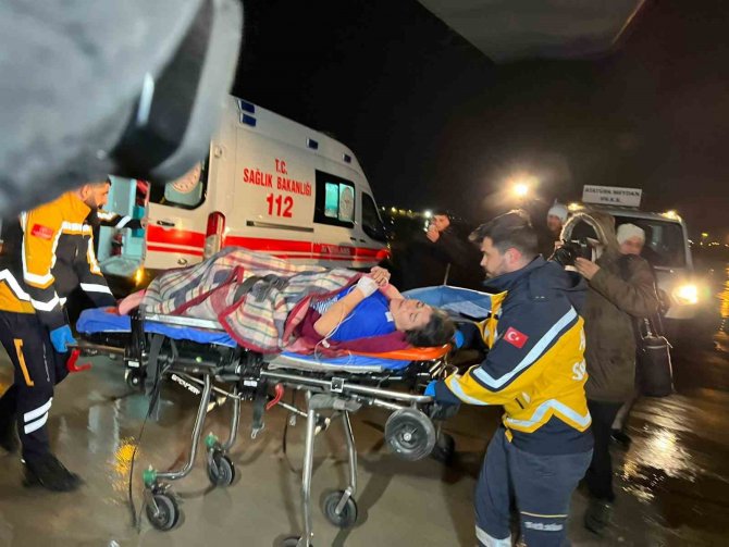 Kahramanmaraş Depreminde Yaralanan 45 Kişi Askeri Uçaklarla İ̇stanbul’a Getirildi