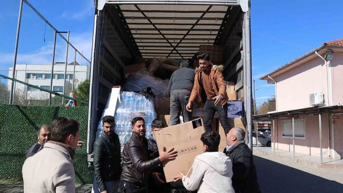 Ortaca’da Yardımlar Yola Çıktı, Oteller Depremzedelere Kapılarını Açtı
