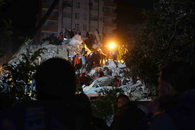 Kahramanmaraş Merkezli Olarak Gerçekleşen Deprem Neticesinde Adana’da 109 Kişi Hayatını Kaybetti, 1500 Kişinin İse Yaralı Olduğu Öğrenildi.