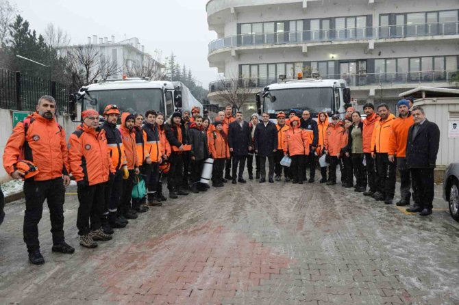 Yıldırım Tüm Ekipleriyle Afet Bölgesinde