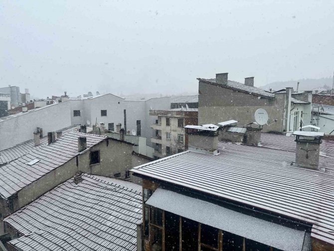 Kastamonu’da Kar Yağışı Etkili Oluyor