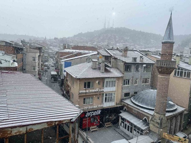 Kastamonu’da Kar Yağışı Etkili Oluyor
